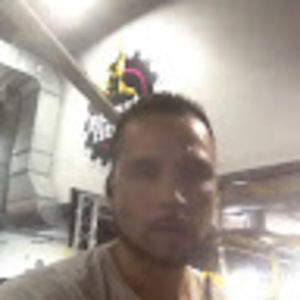 Meet your Posher, Carlos
